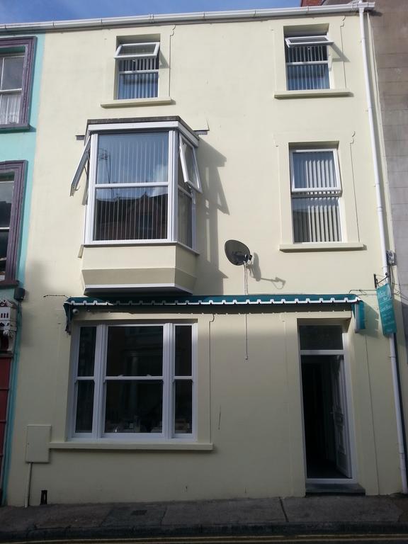 White Rose Guest House Tenby Exterior photo